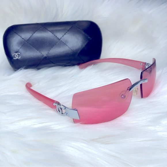 CHANEL Accessories - Y2K Pink Chanel Vintage Rimless Sunglasses with Case